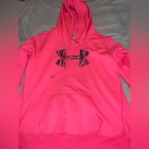 Underarmour hooded hoodie